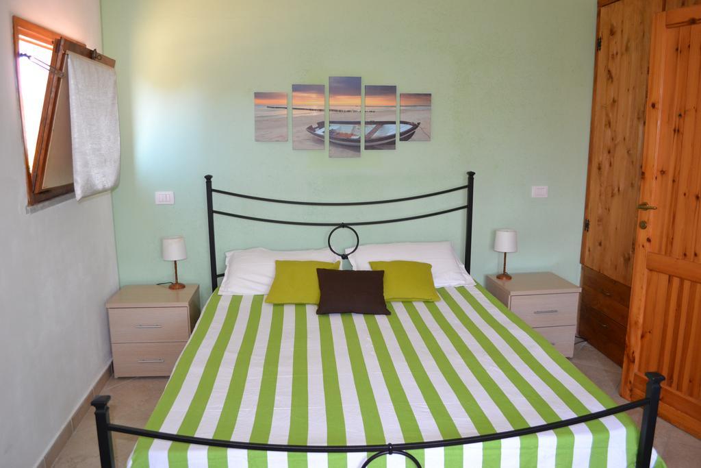 Apartments Mimose Badesi Εξωτερικό φωτογραφία